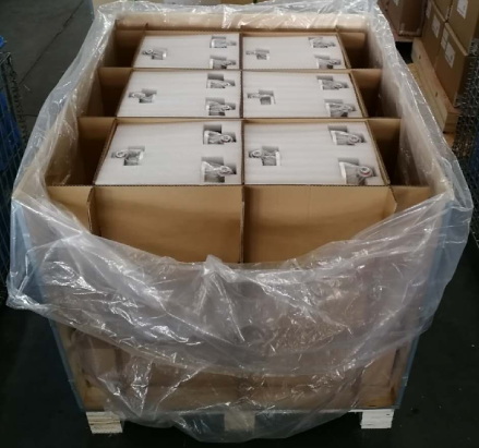 機(jī)濾座總成包裝